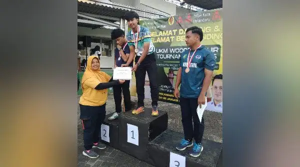 Mahasiswa Fakultas Hukum Unilak Sabet Emas–Perak Woodball Riau
