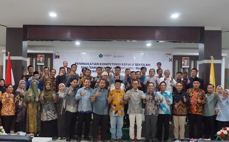 Warek Dua Unilak Bertemu MKKS SMA/SMK Swasta se Riau