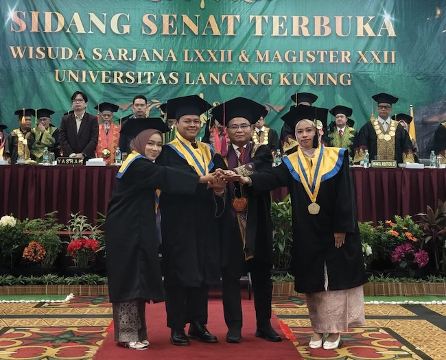 Mahasiswa Disabilitas Unilak Lulus 3,5 Tahun, Rektor Bangga Kampus Kian Inklusif
