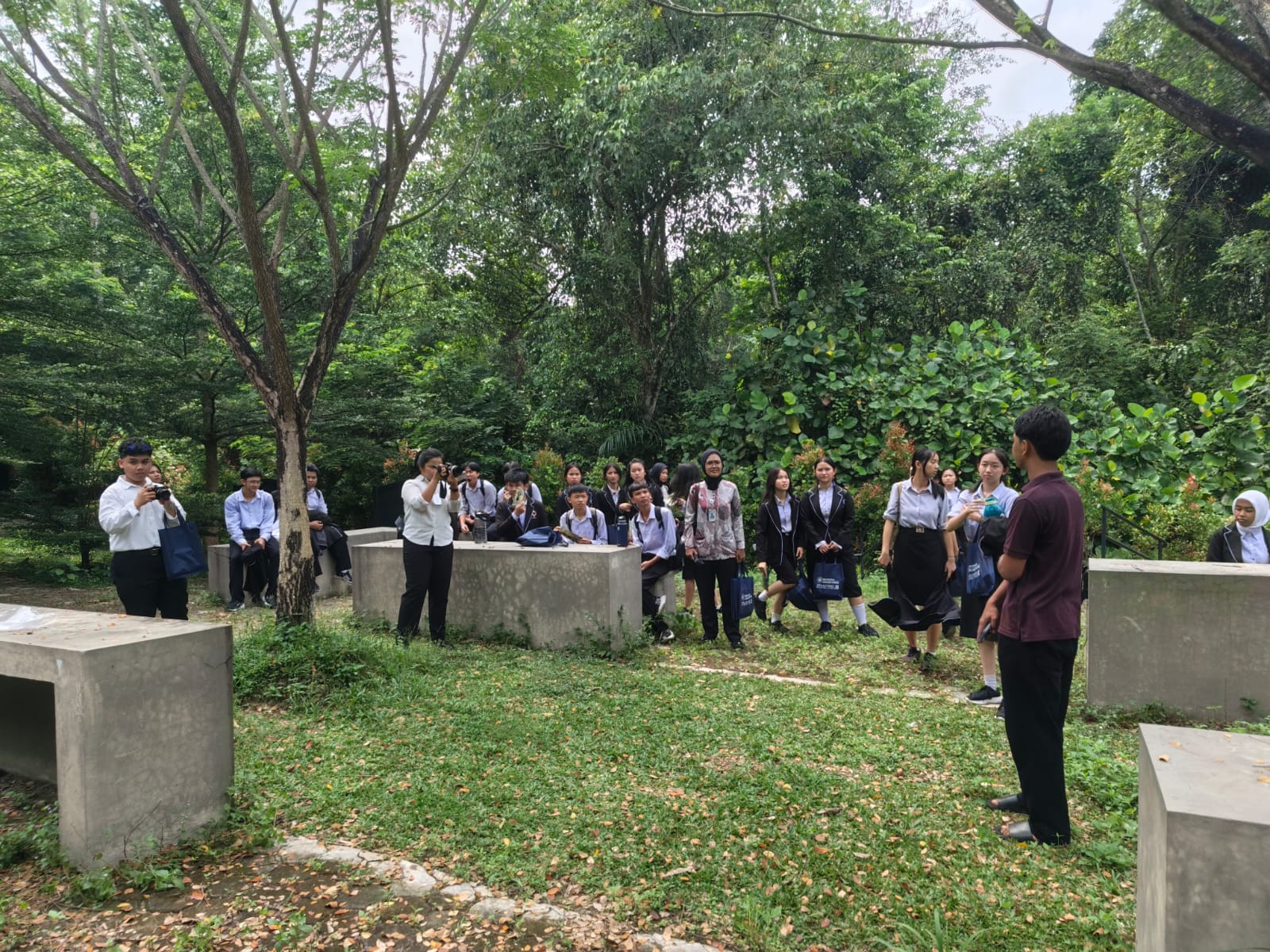 Buka Wawasan Perguruan Tinggi, SMK Metta Maitreya ke Unilak