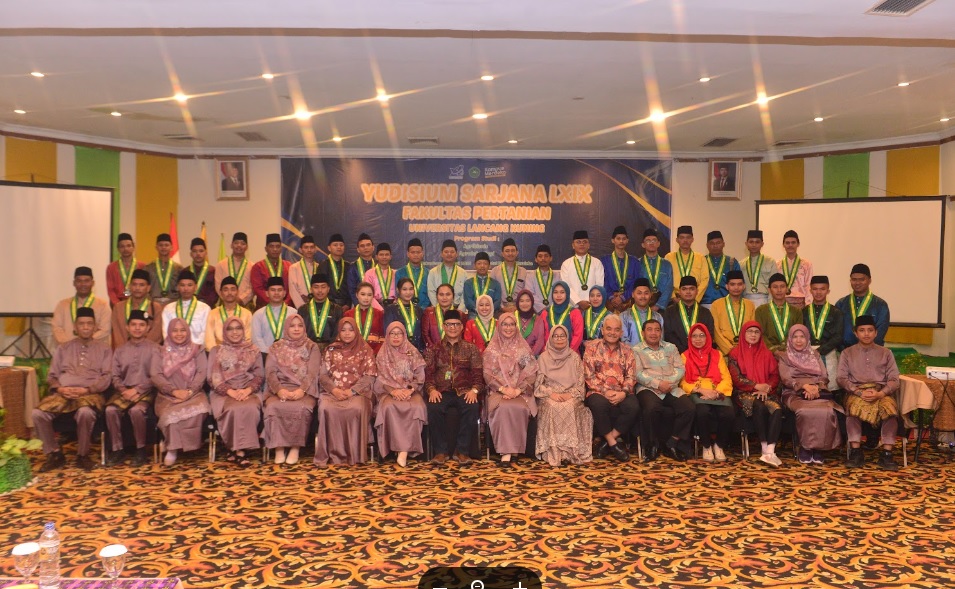 Sebanyak 52 Lulusan Fakultas Pertanian Unilak Resmi Sandang Gelar Sarjana: Tanam Kebaikan, Tuai Kesuksesan