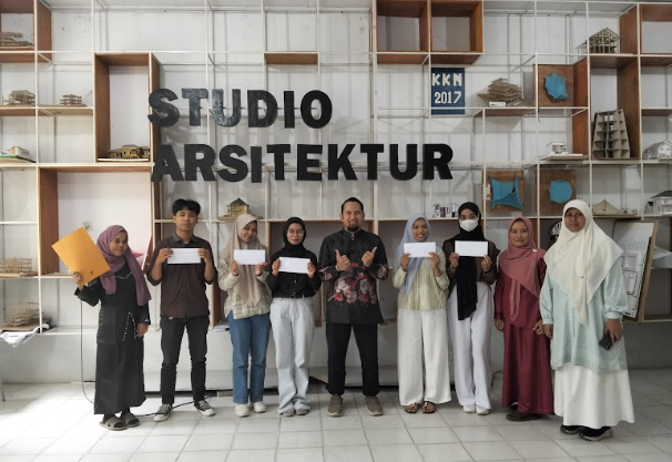 Ikatan Alumni Arsitektur Unilak Beri Beasiswa untuk Mahasiswa