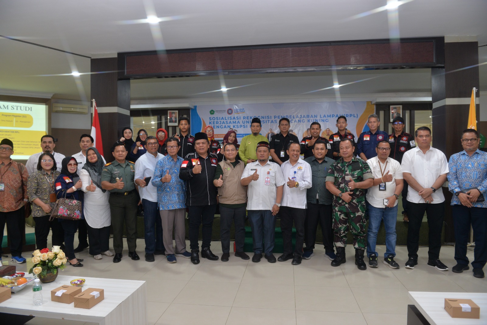 Pemprov Riau, Apindo, Kadin, Pengusaha Dukung Sarjana Dua Tahun Program RPL Unilak KSPSI