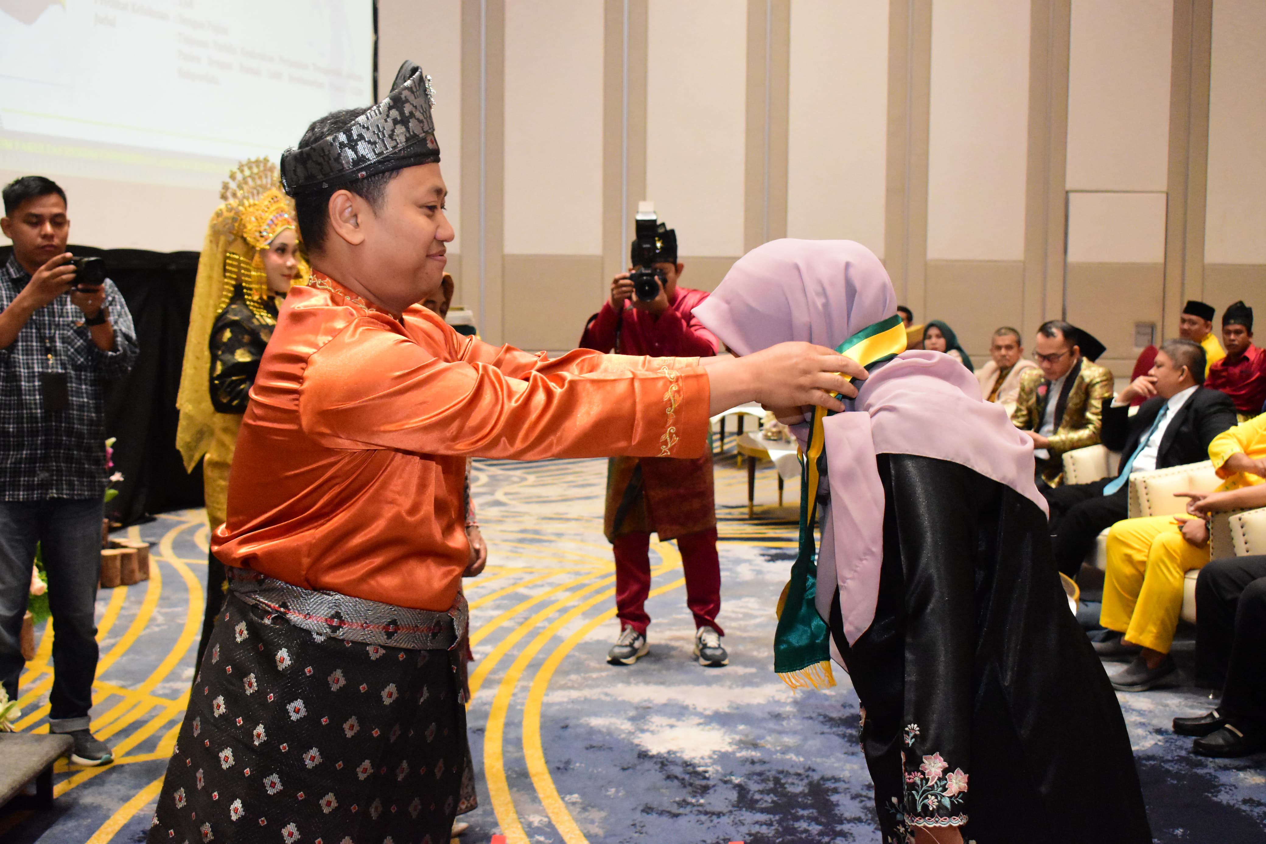Diikuti oleh 196 Peserta, Fakultas Hukum Gelar Yudisium ke-69
