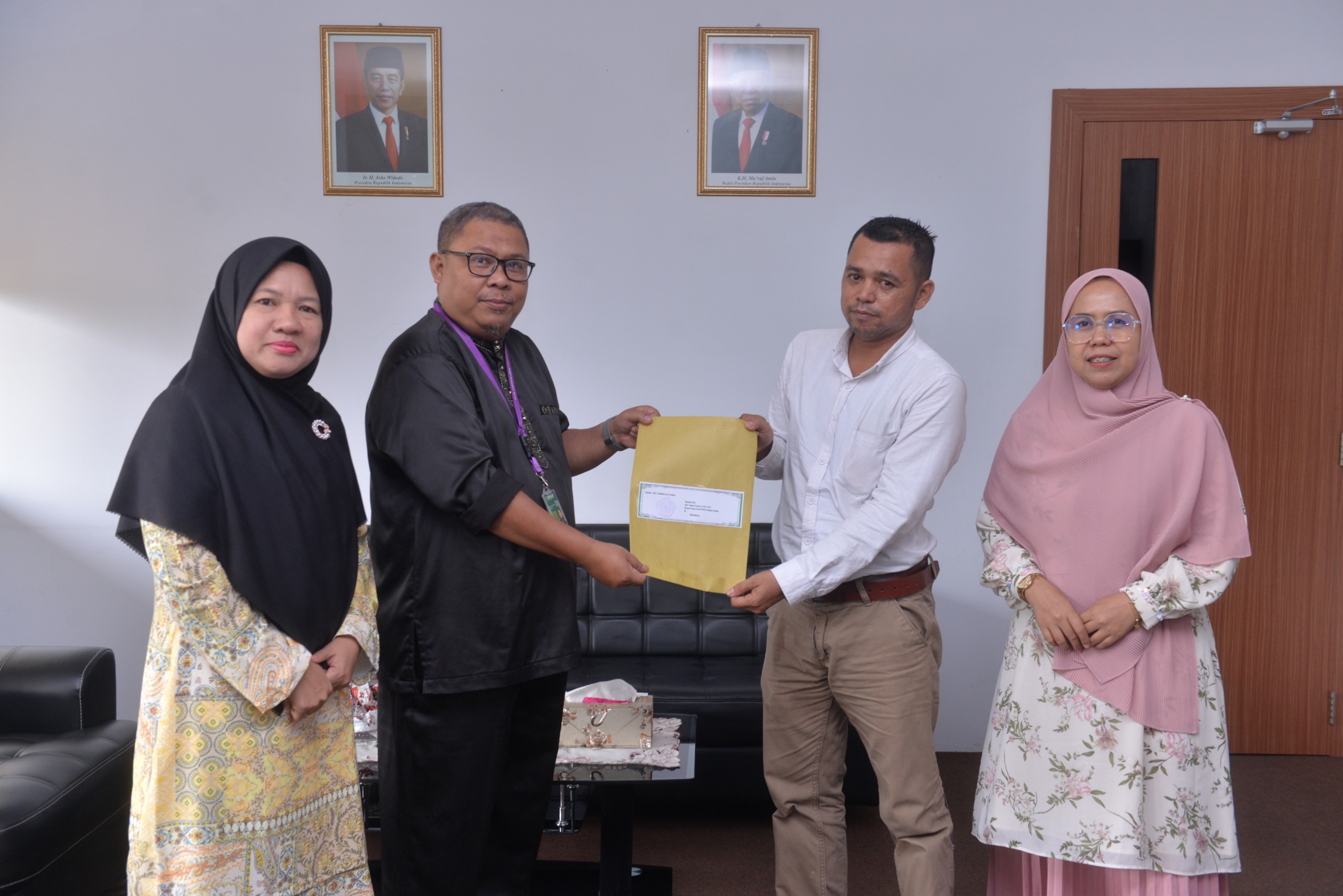 Empat Dosen Bergabung ke Unilak, Ini Pesan WR I Dr Zamzami