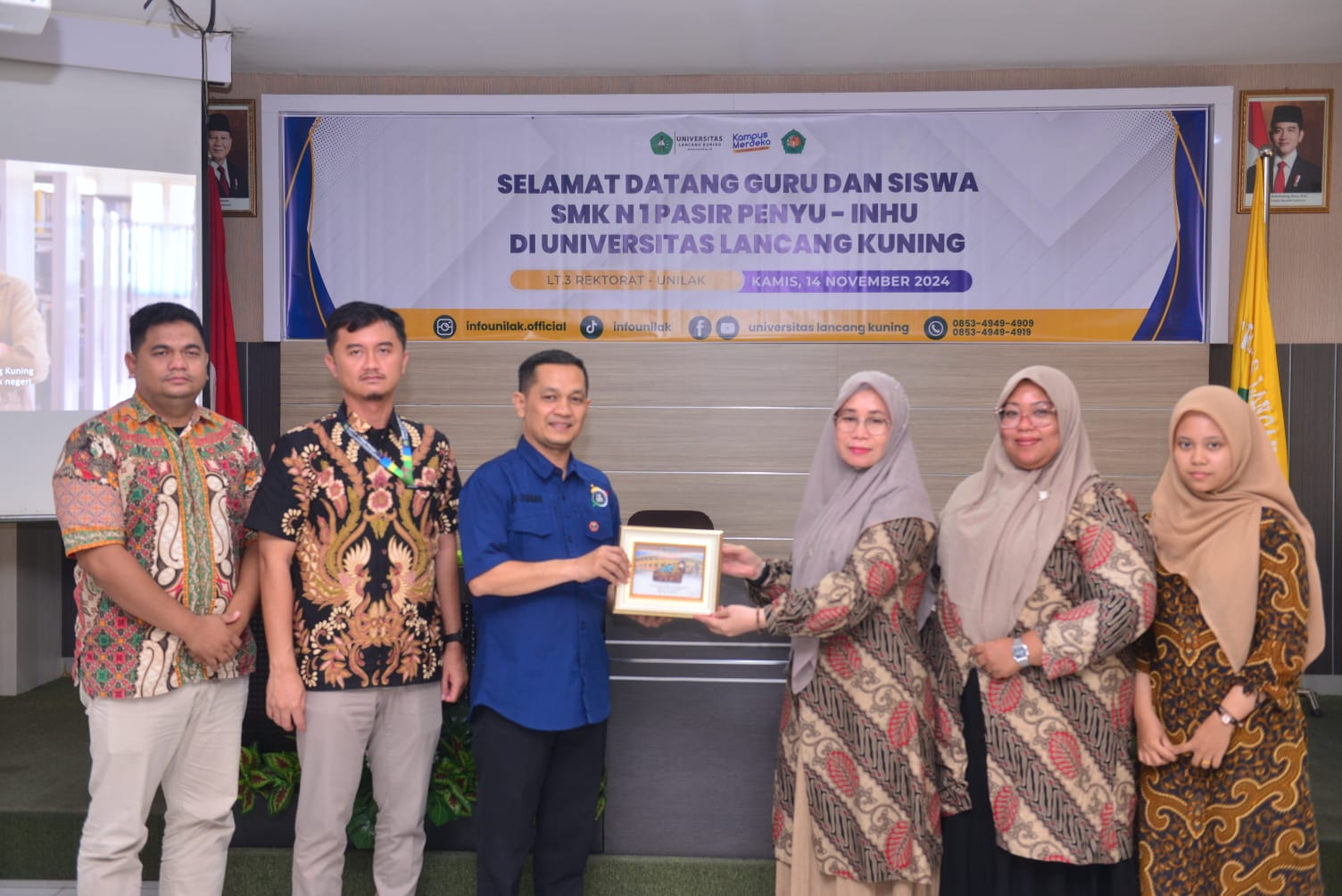 Datang ke Unilak, Puluhan Siswa SMKN 1 Pasir Penyu Inhu Antusias Ingin Kuliah