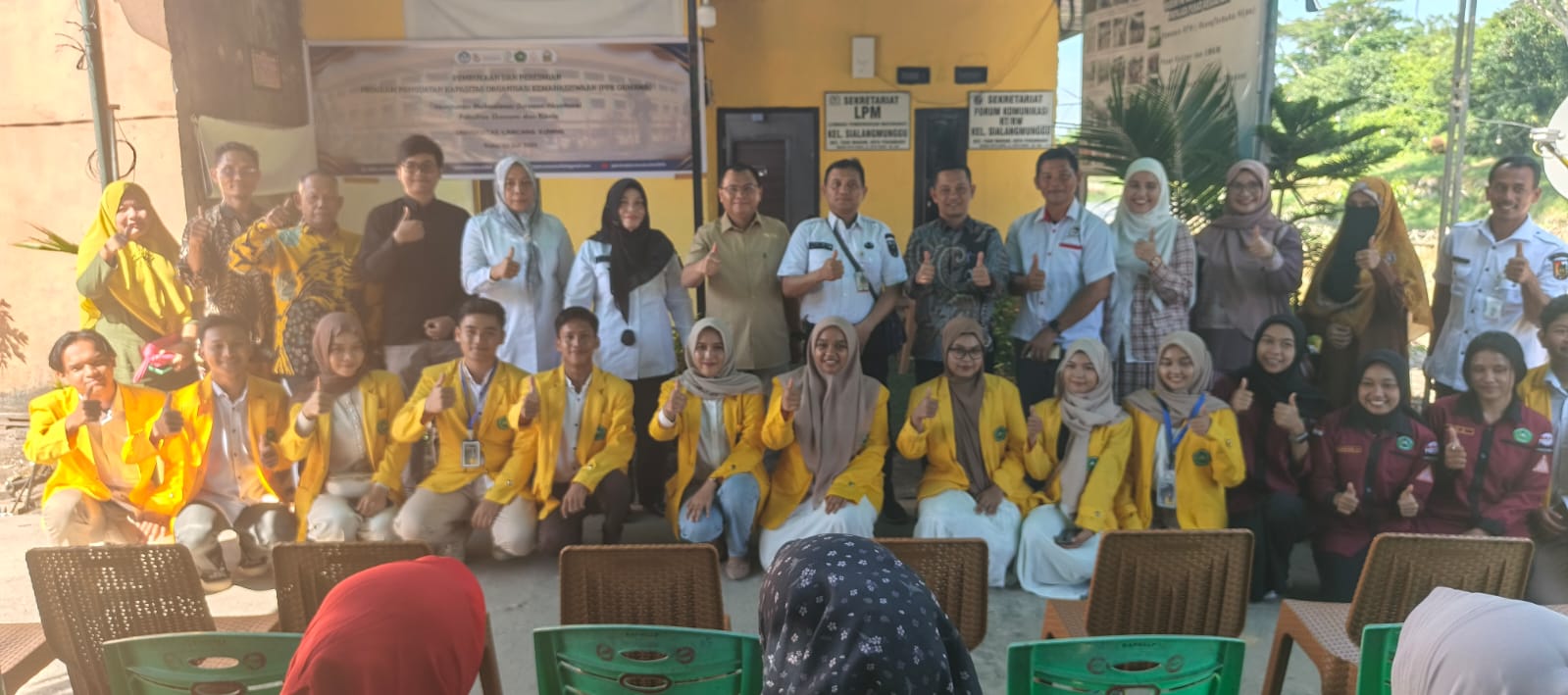Kolaborasi Kelompok Tani, UMKM Dan Mahasiswa Unilak Bantu Pengembangan Usaha Ekonomi dan Pertanian di Sialang Munggu.