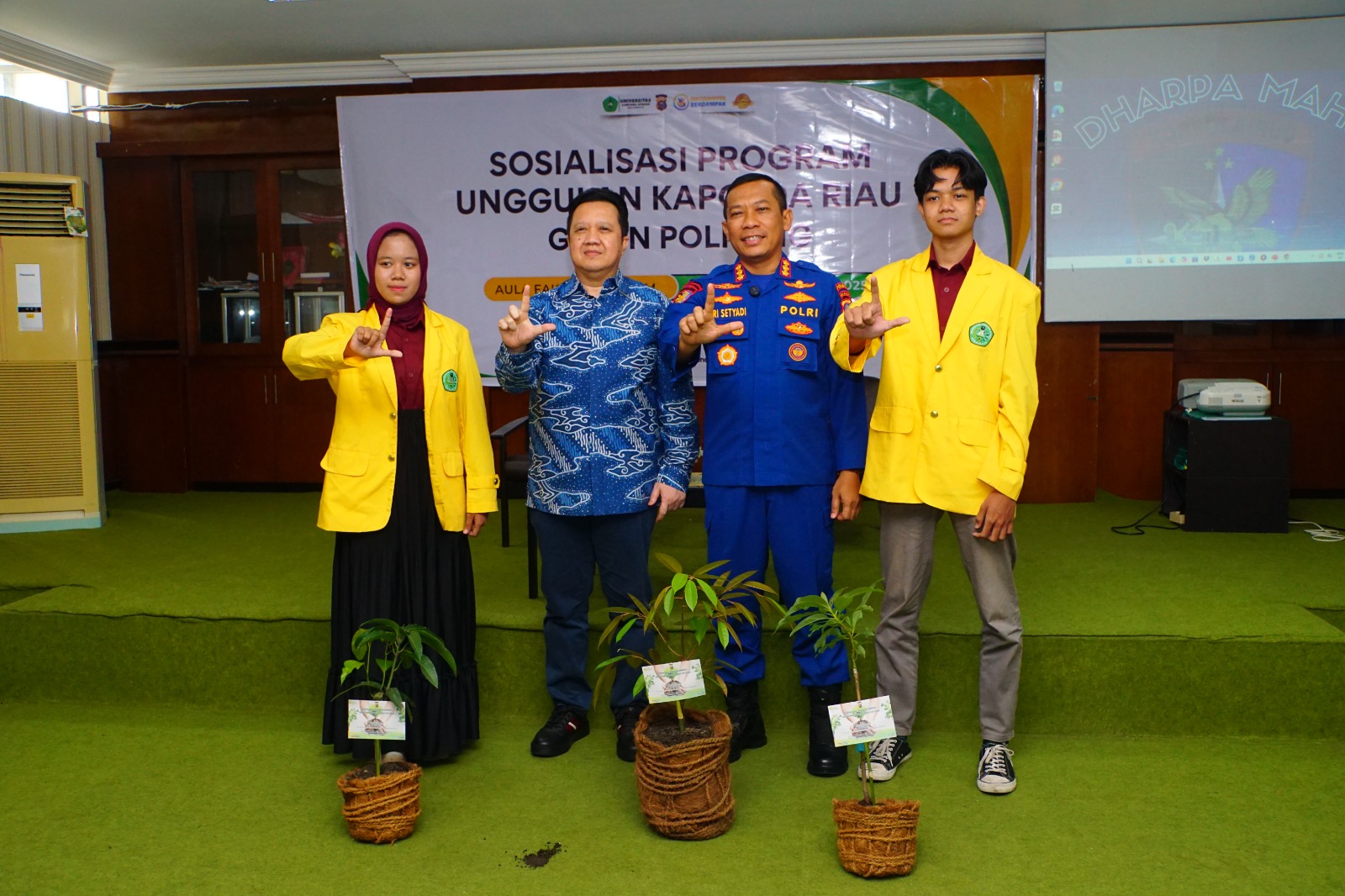 Melalui Green Policing, Ditpolairud Polda Riau Ajak Mahasiswa Unilak Peduli Lingkungan